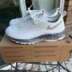 Men’s Nike Terrascape 97 Size 9.5